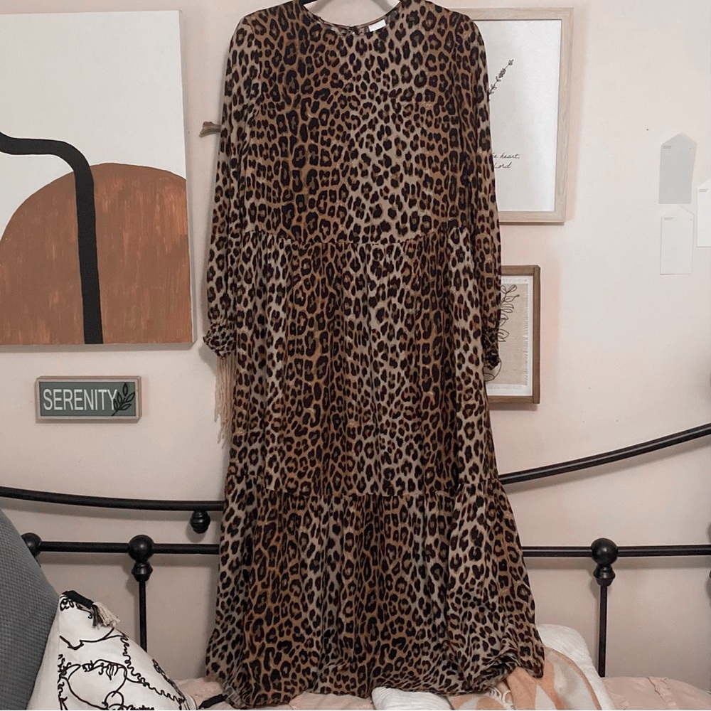 ☽ leopard tiered maxi dress